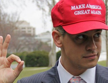 M. Yiannopoulos: Ζήτησε την αποβολή των μουσουλμάνων από πανεπιστήμιο για την προστασία των δικαιωμάτων των ομοφυλόφιλων